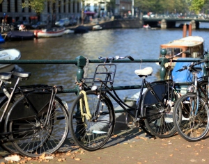 Amsterdam ve Bisikletler